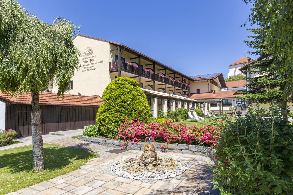 Graefliches Hotel Alte Post 바트 비른바흐 외부 사진